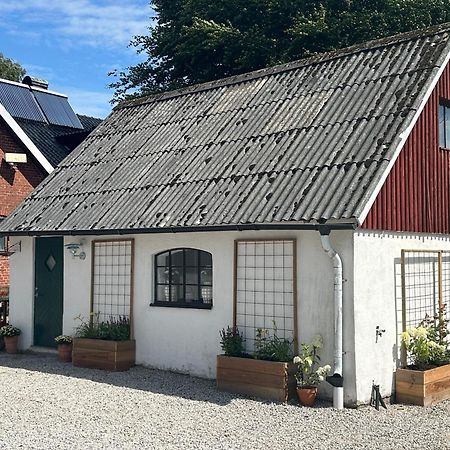 Dorisberg B&B - The Chicken House Loberod Экстерьер фото